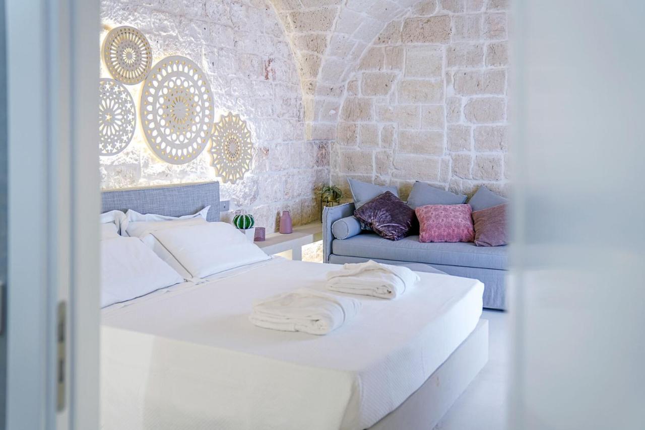 Palazzo Vico Bianco Raro Villas Homes Collection Ostuni Exterior photo